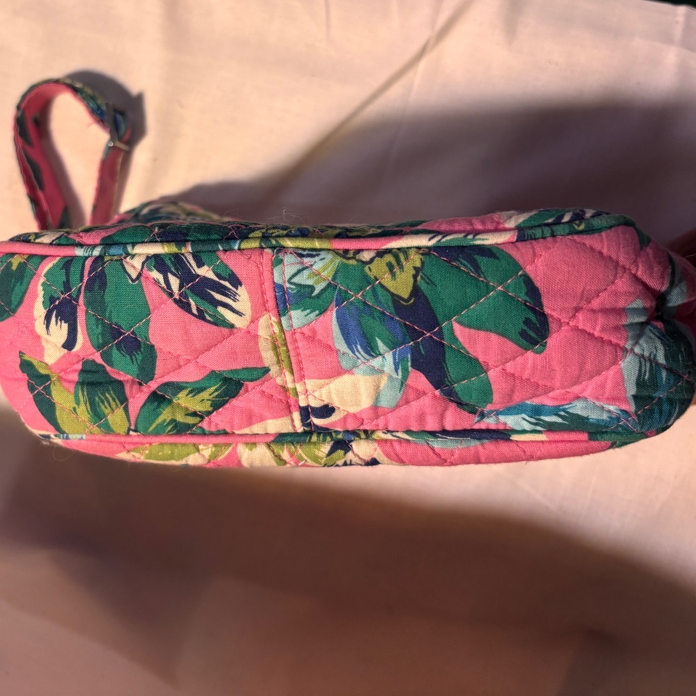 Vera Bradley Purse - Picture 2 of 10